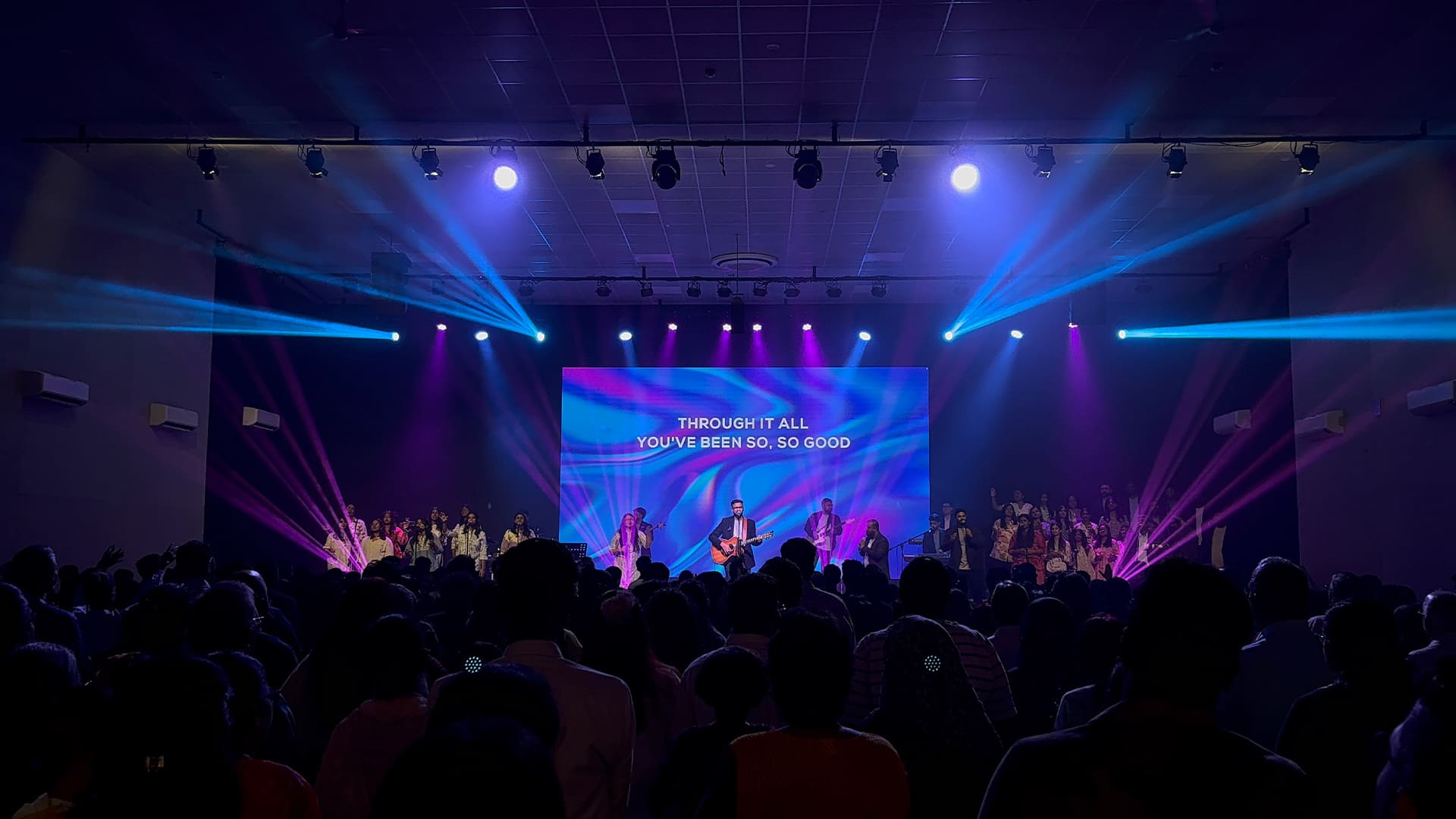 corporate-event-1536-x-1024-wallpaper-hopw9ca5ayddm607